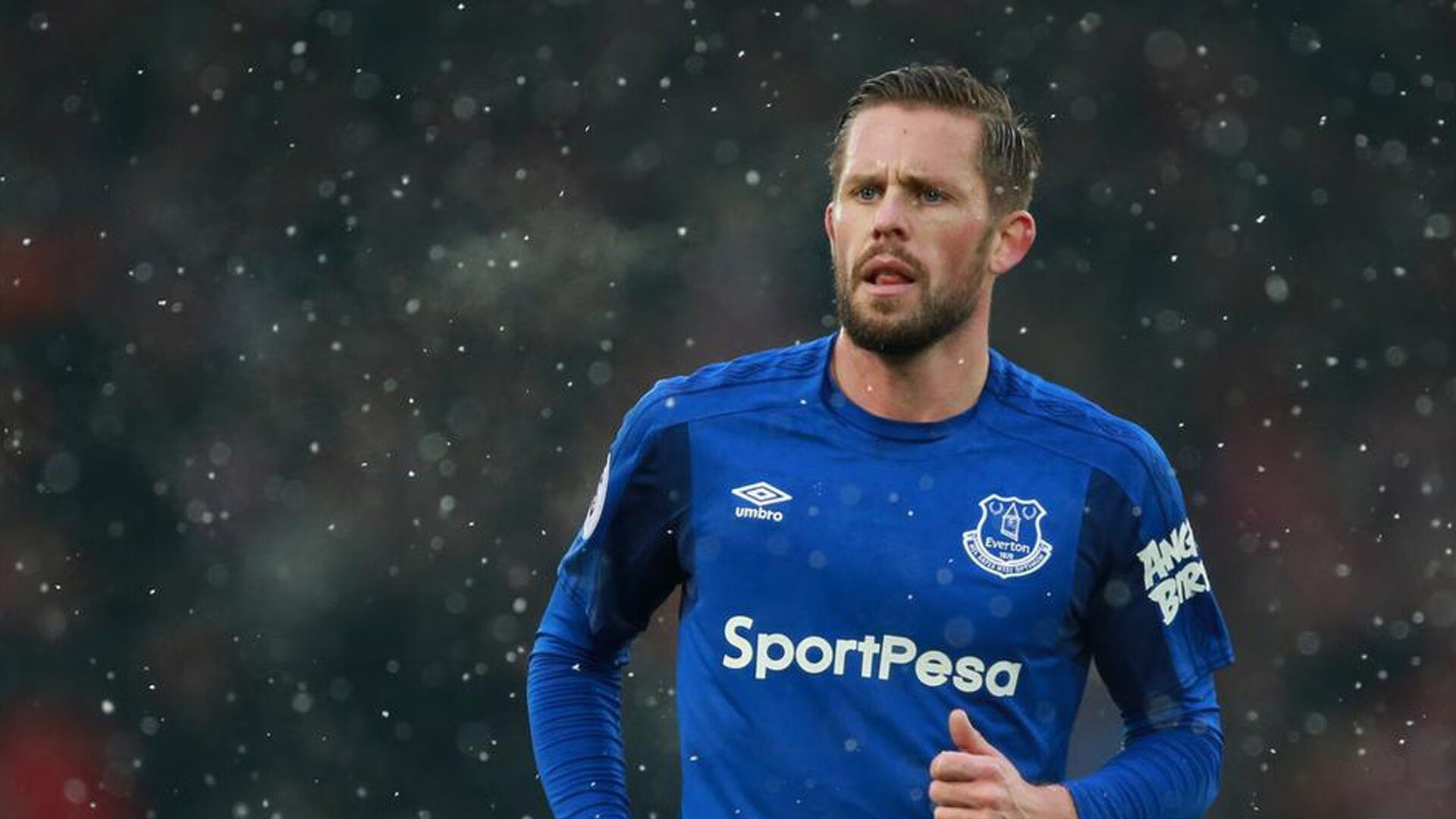 东亚杯国足逆袭 球员技术明显进步,东亚杯国足成绩